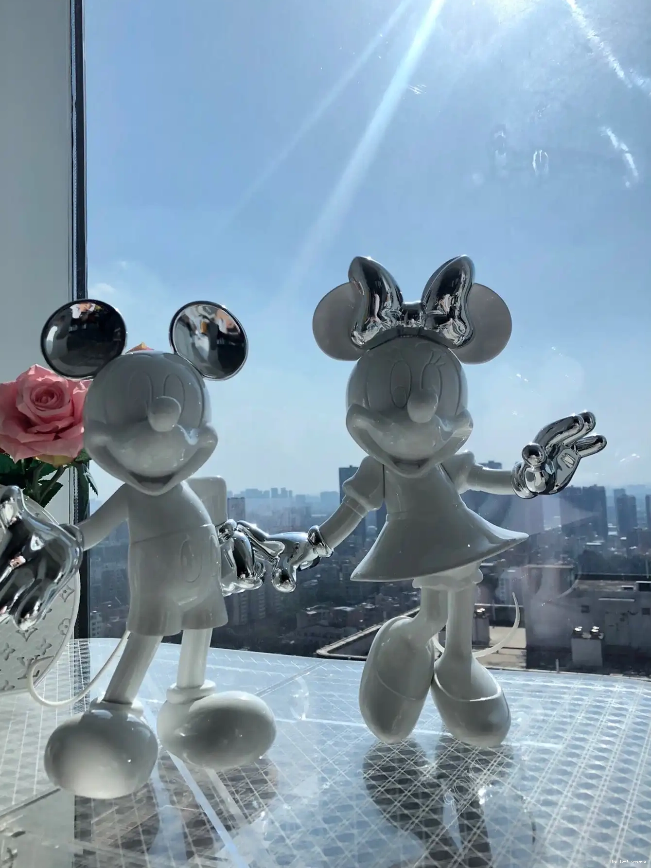 MINNIE MOUSE FIGURE 0506